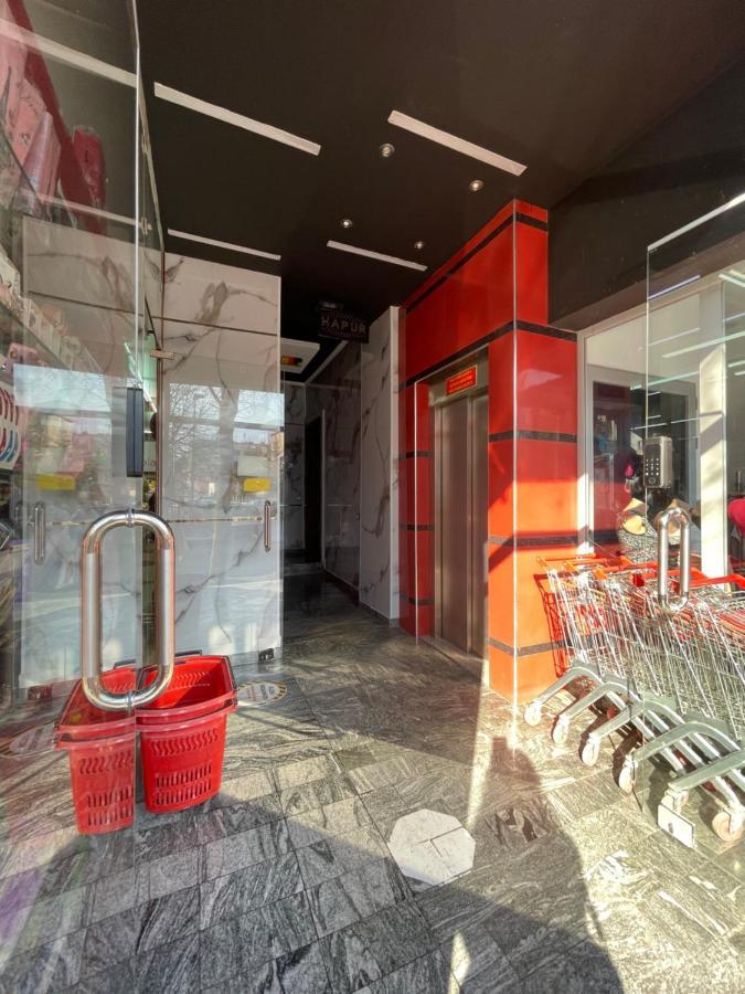 Sueno Apartments & Suites ティラナ エクステリア 写真