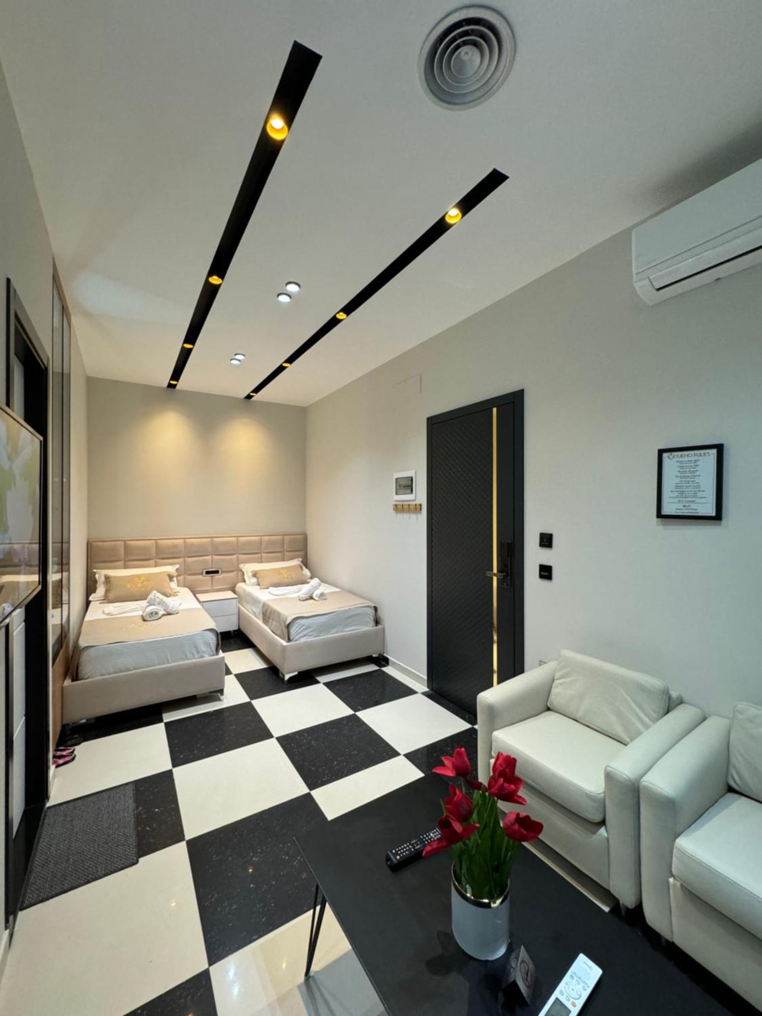 Sueno Apartments & Suites ティラナ エクステリア 写真
