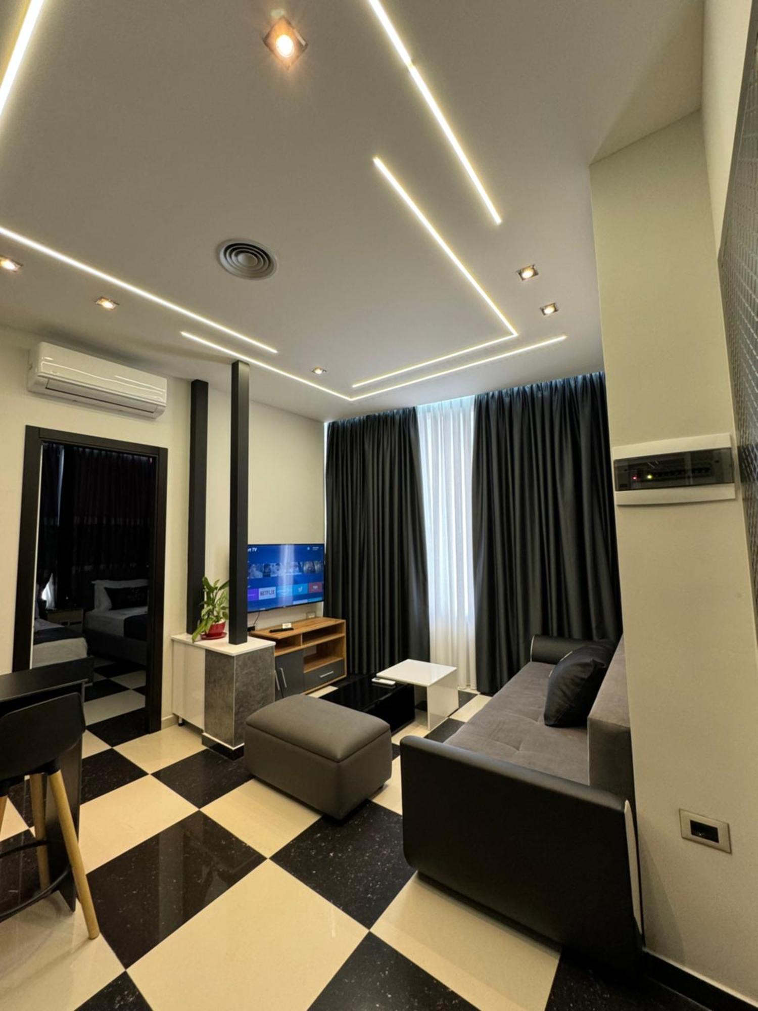 Sueno Apartments & Suites ティラナ エクステリア 写真